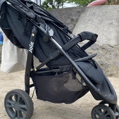 値下げましたJOIE3輪ベビーカー　PIGEON チャイルドシート8月30日まで 値下げましたJOIE3輪ベビーカー PIGEON チャイルドシート8月30日まで