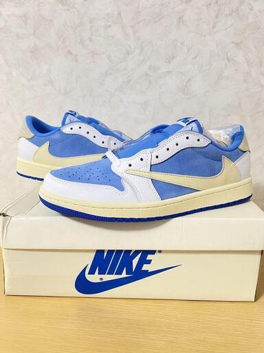 大人気 travis scott UNC トラヴィススコットエアジョーダン1