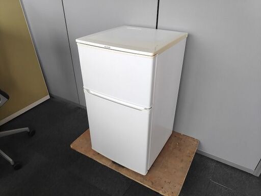 アイリスオーヤマ　IRR-A09TW-W　２ドア冷蔵庫　白色　90L『中古色褪せあり』2016年