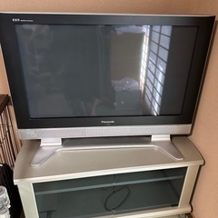 Panasonicビエラ37型とテレビ台