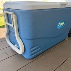 美品】コールマン クーラーボックス 90L