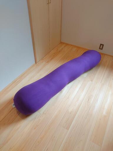 Yogibo　Roll　Max