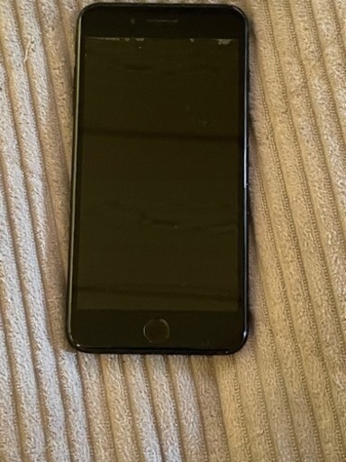 iPhone7 Plus au版SIMフリー 32GB MNRA2J/A A1785 シルバー | 中古 