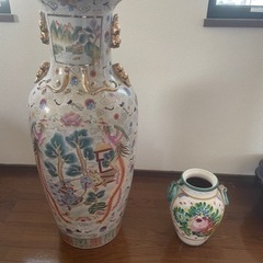 陶器の壺、花瓶