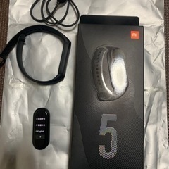 スマートウォッチ　Xiaomi Mi Smart Band5