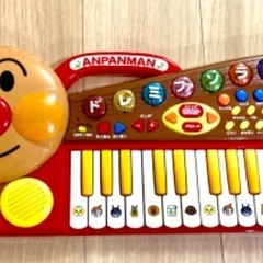 アンパンマン　おもちゃピアノ
