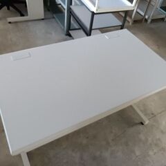 プラス　LEED　平机『中古良品』複数入荷！幅1200