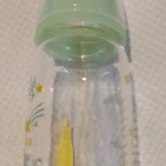 チュチュ　哺乳瓶　未使用品　160ml程度用　ガラス