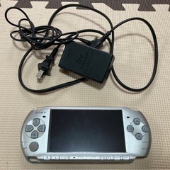 【中古】PSP本体（バッテリ無）、ソフト11本