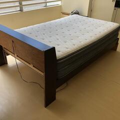 ニトリ　セミダブルベッド(フレーム+マット)