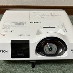 EPSON 超短焦点プロジェクター EB-536WT 3400lm WLAN対応 電子ペン付き