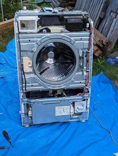 ドラム新品 SHARPドラム式洗濯機 ES-S7A 7kg 2016年製