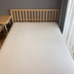 IKEA ダブルベッド　フレーム+マットレスセット