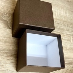 紙箱　ギフトボックス