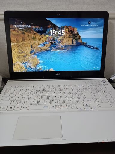 白NEC　高性能4コア8スレッド番　Core i7搭載 新品高速大容量SSD480G　メモリ8G　薄型スリム　Webカメラ内蔵　 テンキー　大画面15.6インチHDMI出力 USB3.0 Wifi対応 57
