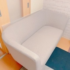 人気ブランドKEYUKAの2.5人掛けソファ