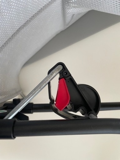 ベビービョルン バウンサー メッシュ 同色2脚セット 双子ちゃん