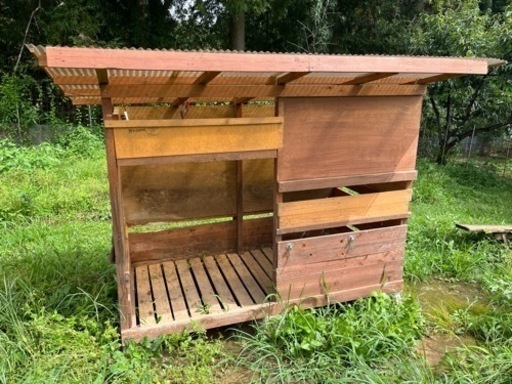 ヤギ小屋