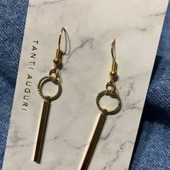 ハンドメイド　ピアス