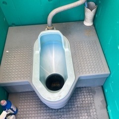 旭ハウス　仮設トイレ簡易水洗式　AUトイレ【中古品】引き取り 旭ハウス 仮設トイレ簡易水洗式 AUトイレ【中古品】引き取り