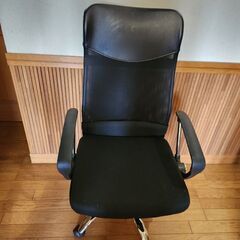 オフィスチェア　椅子　黒