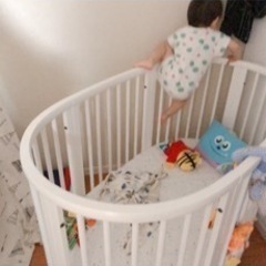 STOKKE ベビーベッド(ベッド)の中古が安い!激安で譲ります・無料で