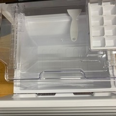 2022年製新品同じ超美品シャープ｜SHARP 冷蔵庫 ピュアブラック SJ-GD15J-B [幅49.5cm /152L /2ドア /右開き/左開き付け替えタイプ /2022年]