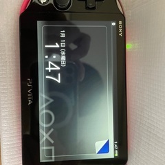 PSVITA  ピンク＆ブラック 美品