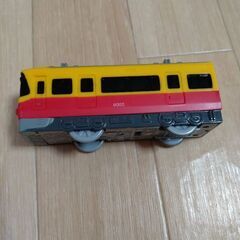 京阪電車　プルバック　おもちゃ
