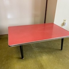 【譲ります】レトロなテーブル(赤色)