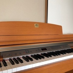 電子ピアノ　YAMAHA Clavinova CLP-230C