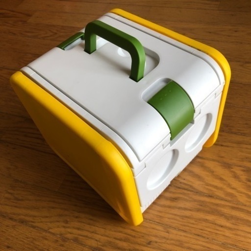 クーラーボックス\u0026テーブル\u0026ドリンクホルダー
