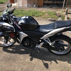 ホンダ　CBR250R MC41