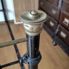 英国 アンティーク 鉄&真鍮のセミダブルベッド