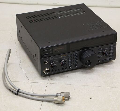 ICOM IC-821 144/430MHz オ－ルモ－ドトランシバ－ (J1272asxY)