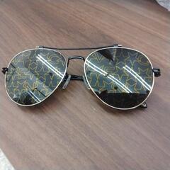 GIVENCHY サングラス ティアドロップ TJ1241