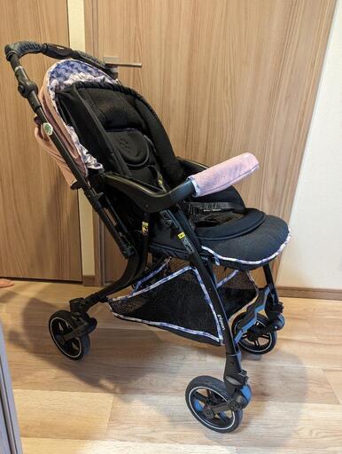 【受け渡し決まりました】pigeonベビーカー　アカチャンホンポ共同開発「Runfee Lino’n（ランフィ リノン）」　レインカバーおまけ付き