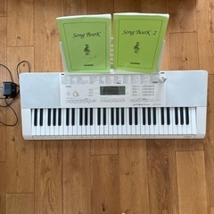 casio カシオ　電子ピアノ　LK-218 ヒカリナビゲーション