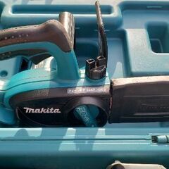 Makita　チェーンソー　25AP-42E　ただいま商談中