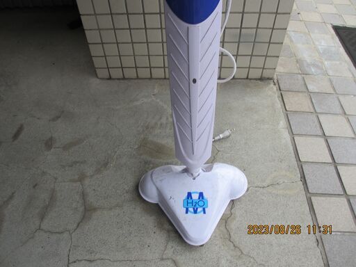 蒸気スチーム電気掃除機：店舗床：キツチンの床