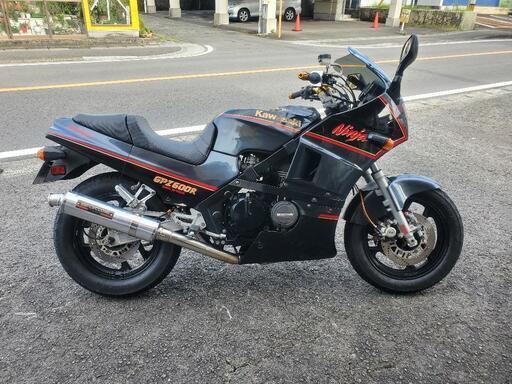 GPz600R！