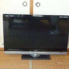 シャープ　アクオス　40型液晶テレビ