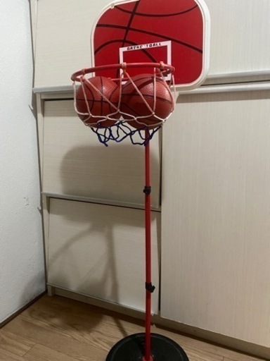バスケットゴール　ボール2個付き