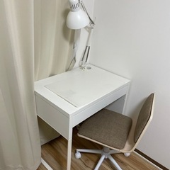 【取引中】IKEA 学習机　ランプ　椅子
