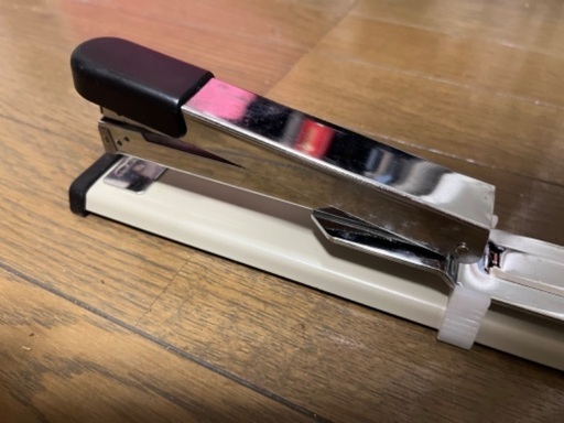 コクヨ ホチキス 中とじ用ステープラー  SL-M41