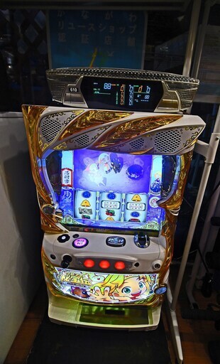 ●近郊配送可　少々難あり　特価！●スロット実機　カウンター付き　クレアの秘宝伝　中古品●パチスロ　相模原　横浜　神奈川●