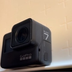 GoPro HERO7 BLACK＋SDカード64GB、純正バッテリー×2