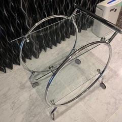 値段下げました　モダンガラスワゴン