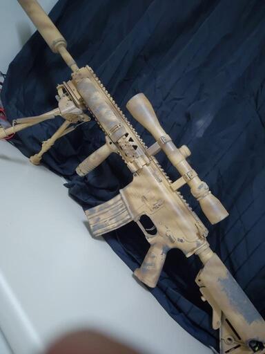 M4  ローン・サバイバー風塗装 電動ガン