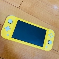 任天堂Switch Light